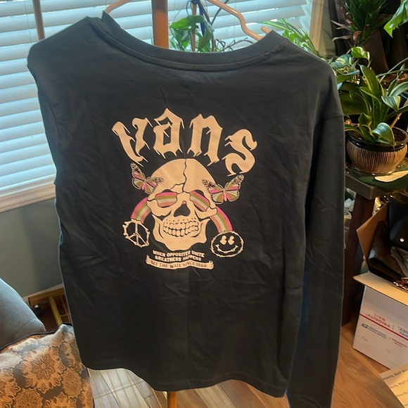 Vans long sleeve cotton tee. NWT size large. Blue color - Picture 4 of 4
